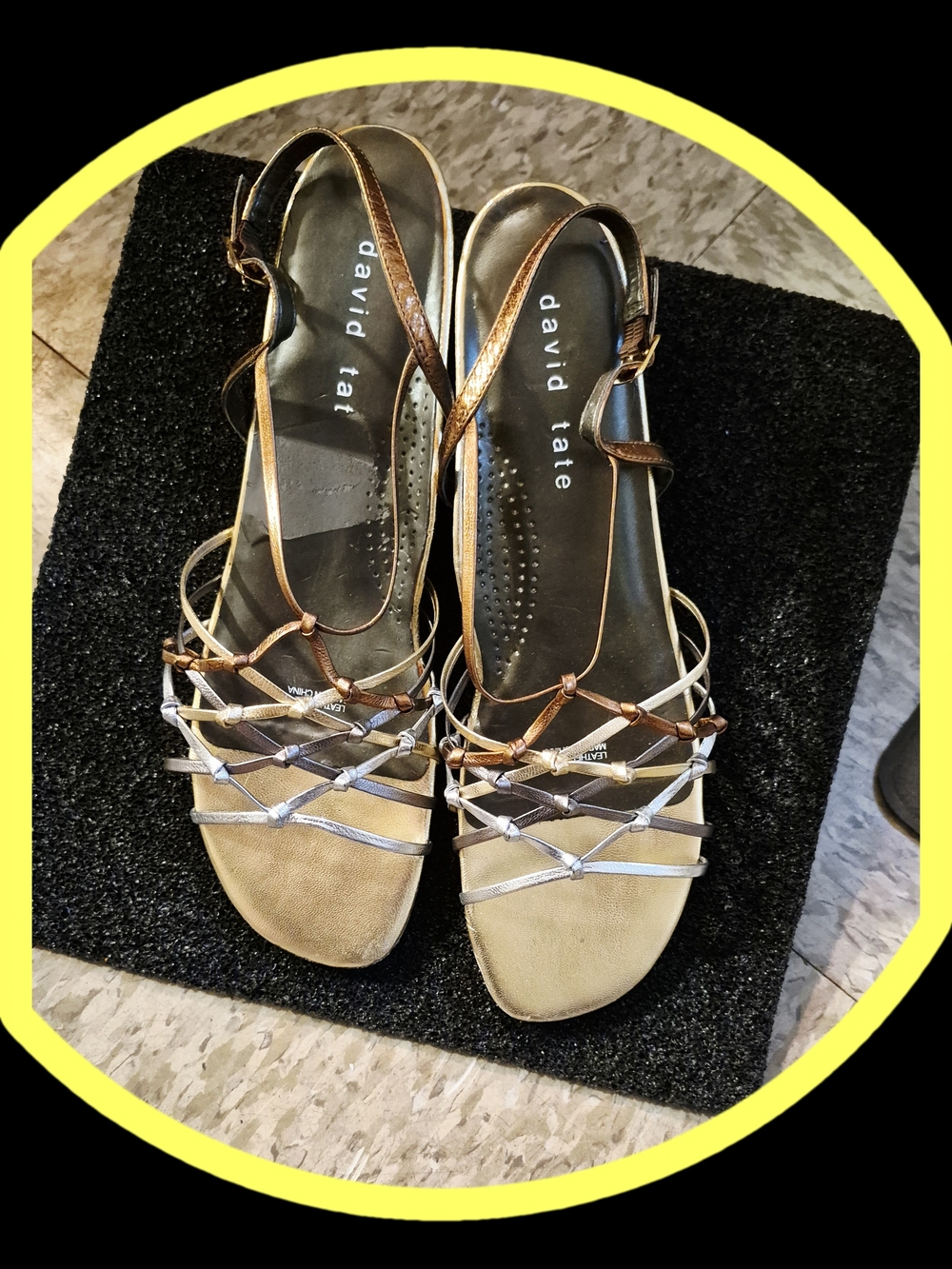 David Tate YKnot Metallic Strappy Leather Slingback Kitten Heel Sandals S/11N